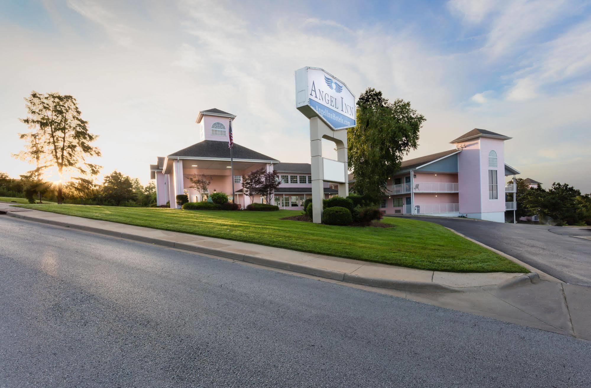 Angel Inn - Central Branson Exteriér fotografie